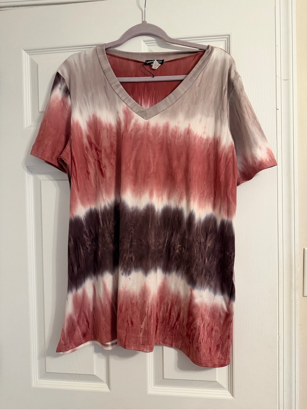 HEIMISH USA Rust & Brown V-Neck Short Sleeve Tie-Dye Top